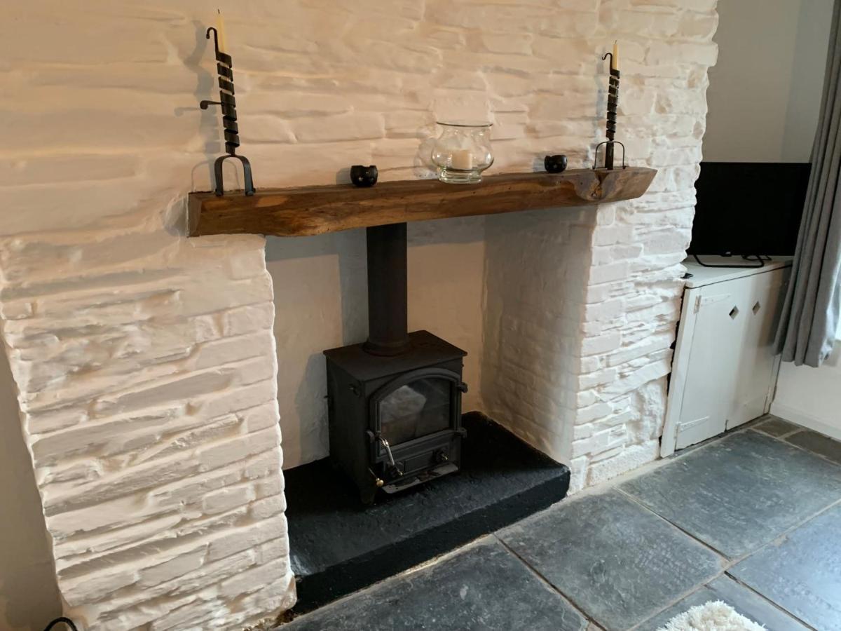 Character Dartmoor Cottageイェルバートン エクステリア 写真